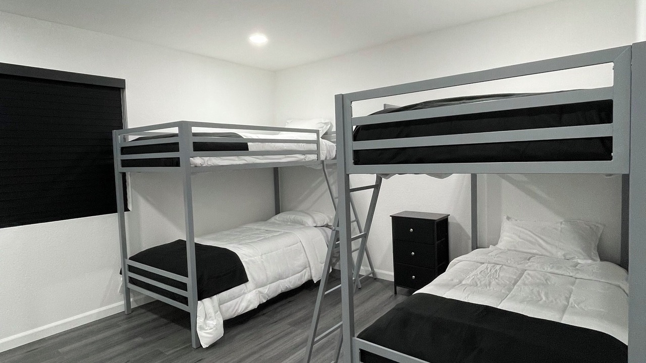 Photo of Bedroom in Spring Valley