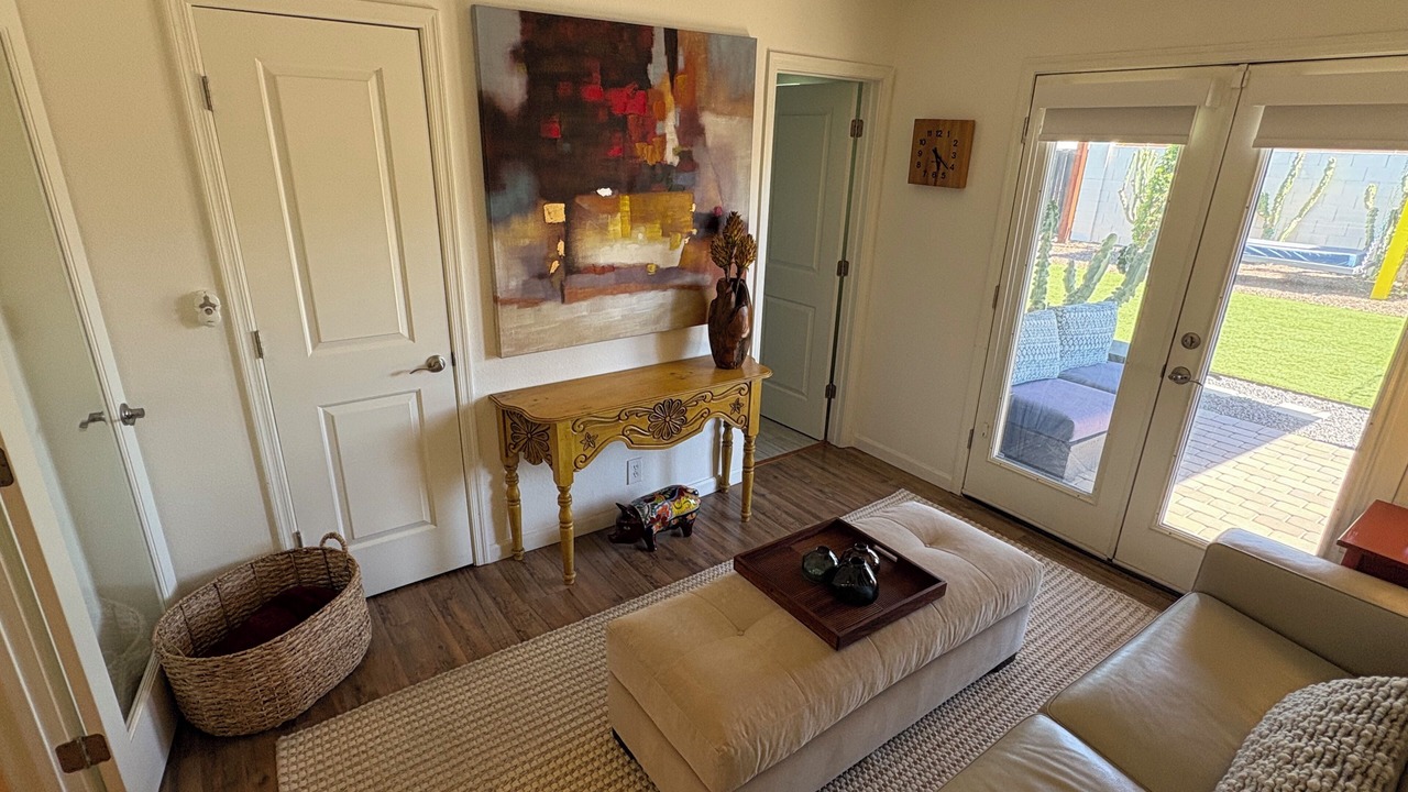 Photo of Livingroom in Arts District