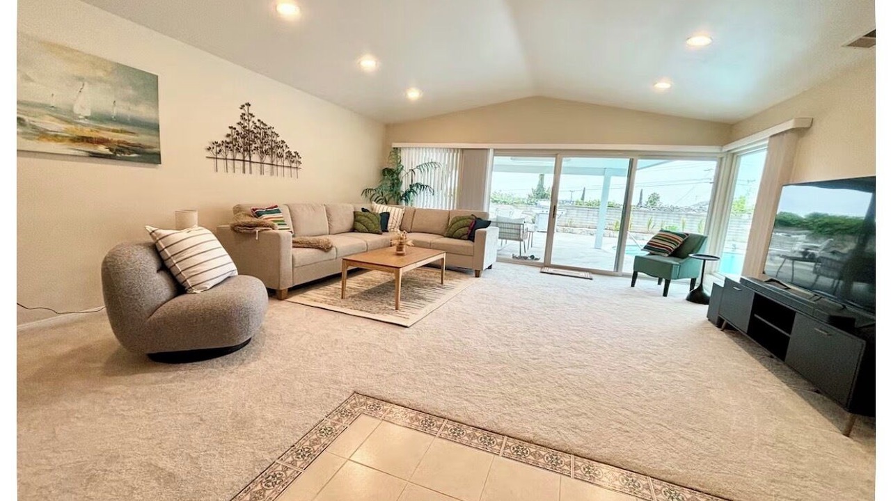 Photo of Livingroom in Lake Murray