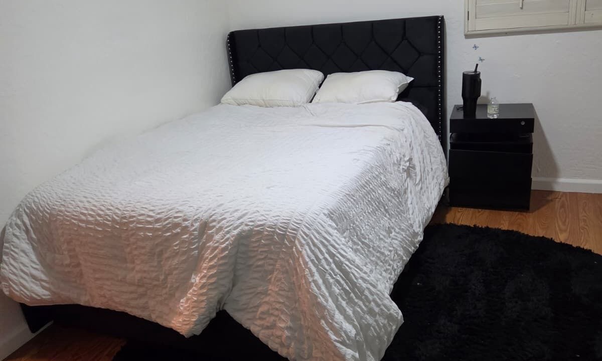 Photo of Bedroom in Greater Corona Village