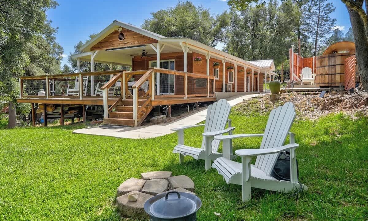Photo of Patio Balcony in North Fork