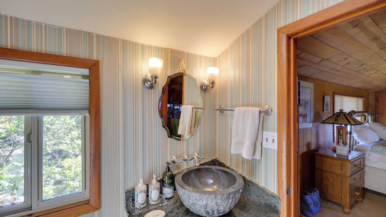 Photo of Bathroom in Big Sur
