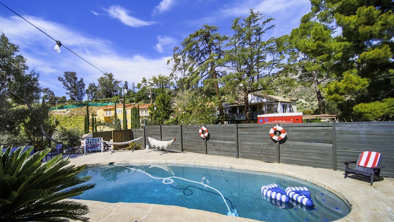 Photo of Outdoor in Sunland-Tujunga