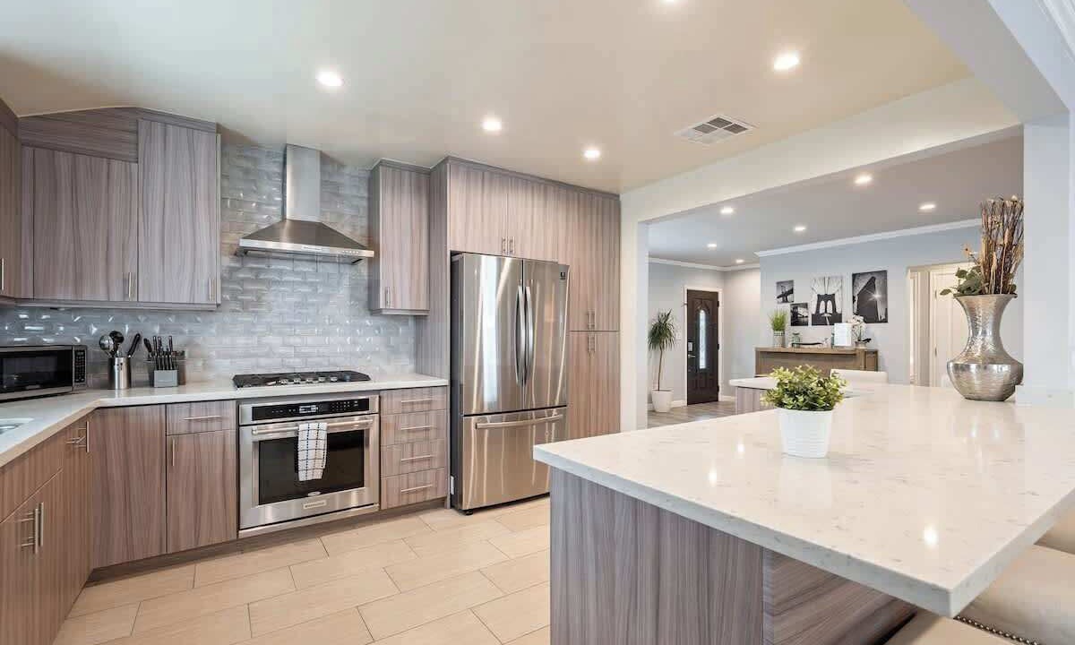 Photo of Kitchen in Lake Balboa