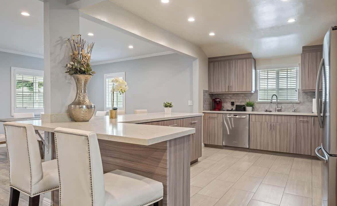 Photo of Kitchen in Lake Balboa