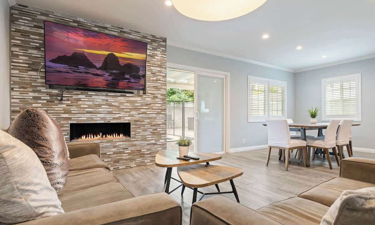 Photo of Livingroom in Lake Balboa