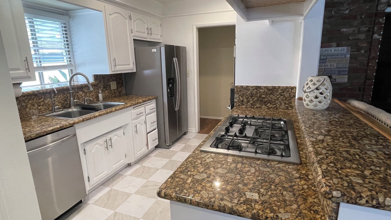 Photo of Kitchen in Crescenta Highlands