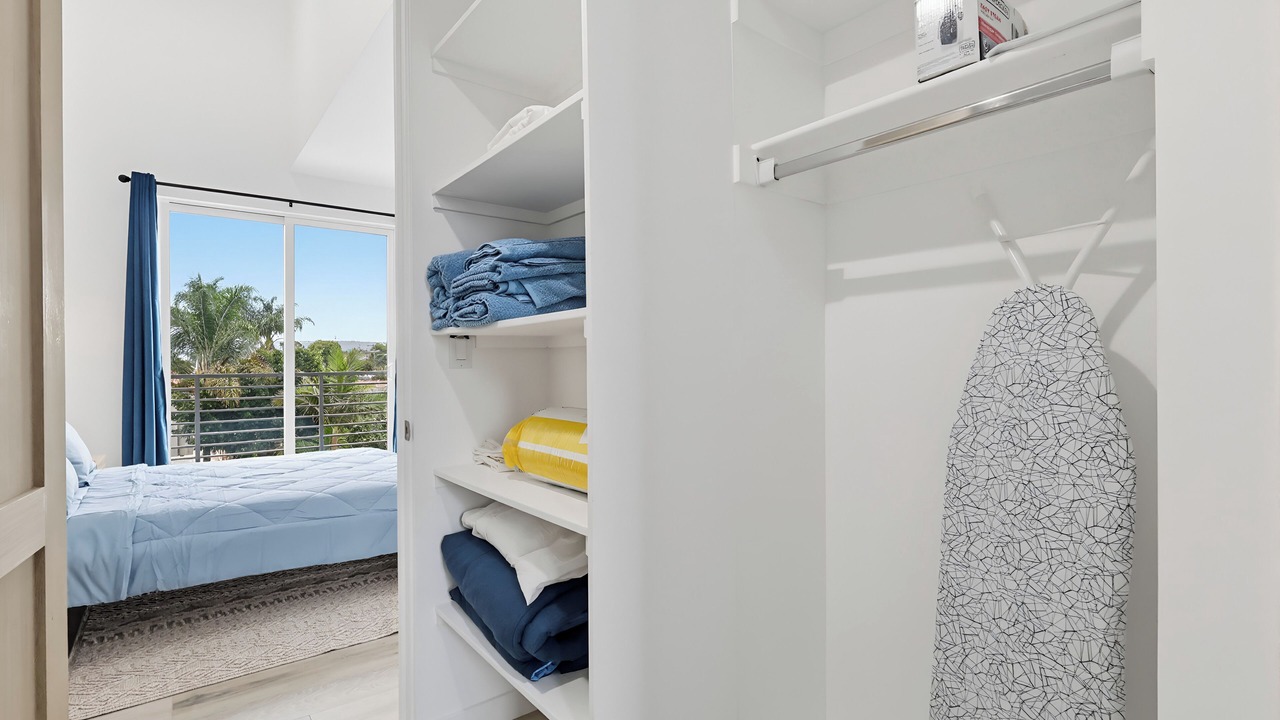 Photo of Bedroom in Lawndale
