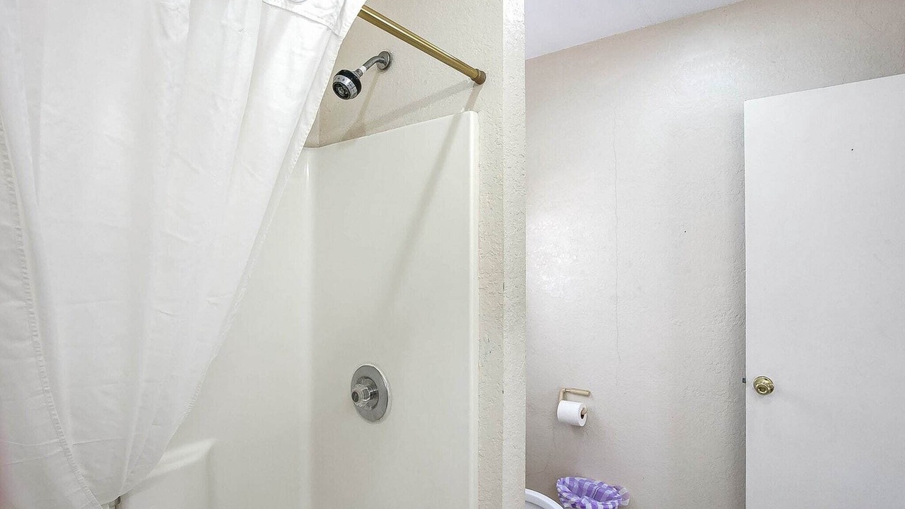 Photo of Bathroom in Yuma