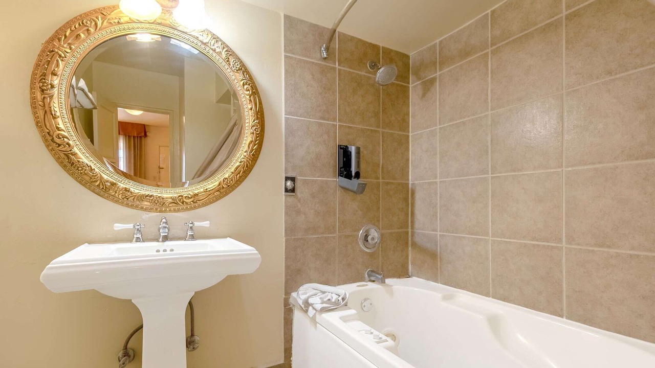 Photo of Bathroom in Yuma Townsite