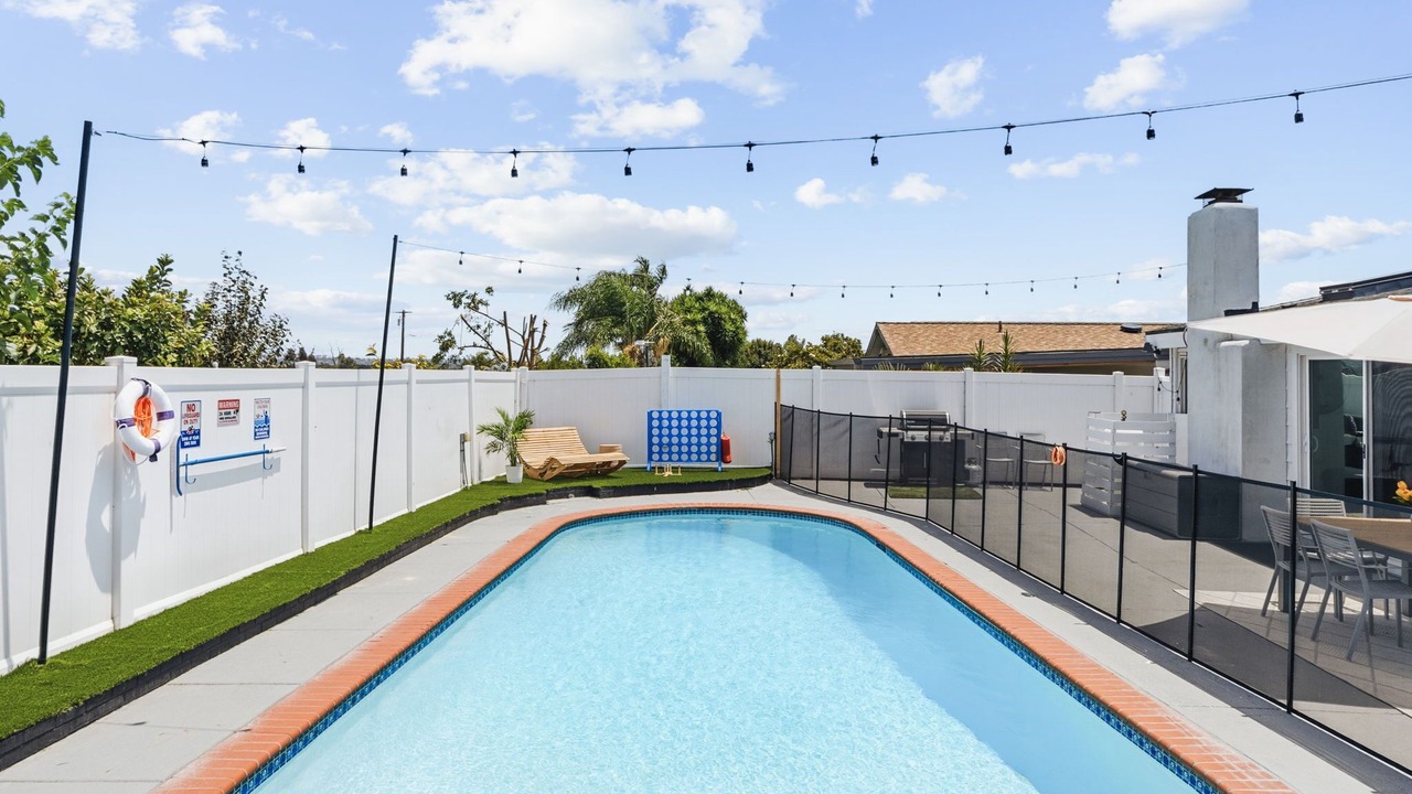 Photo of Outdoor in Serra Mesa
