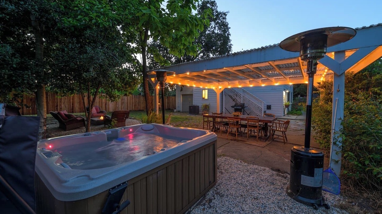 Photo of Outdoor in Forestville
