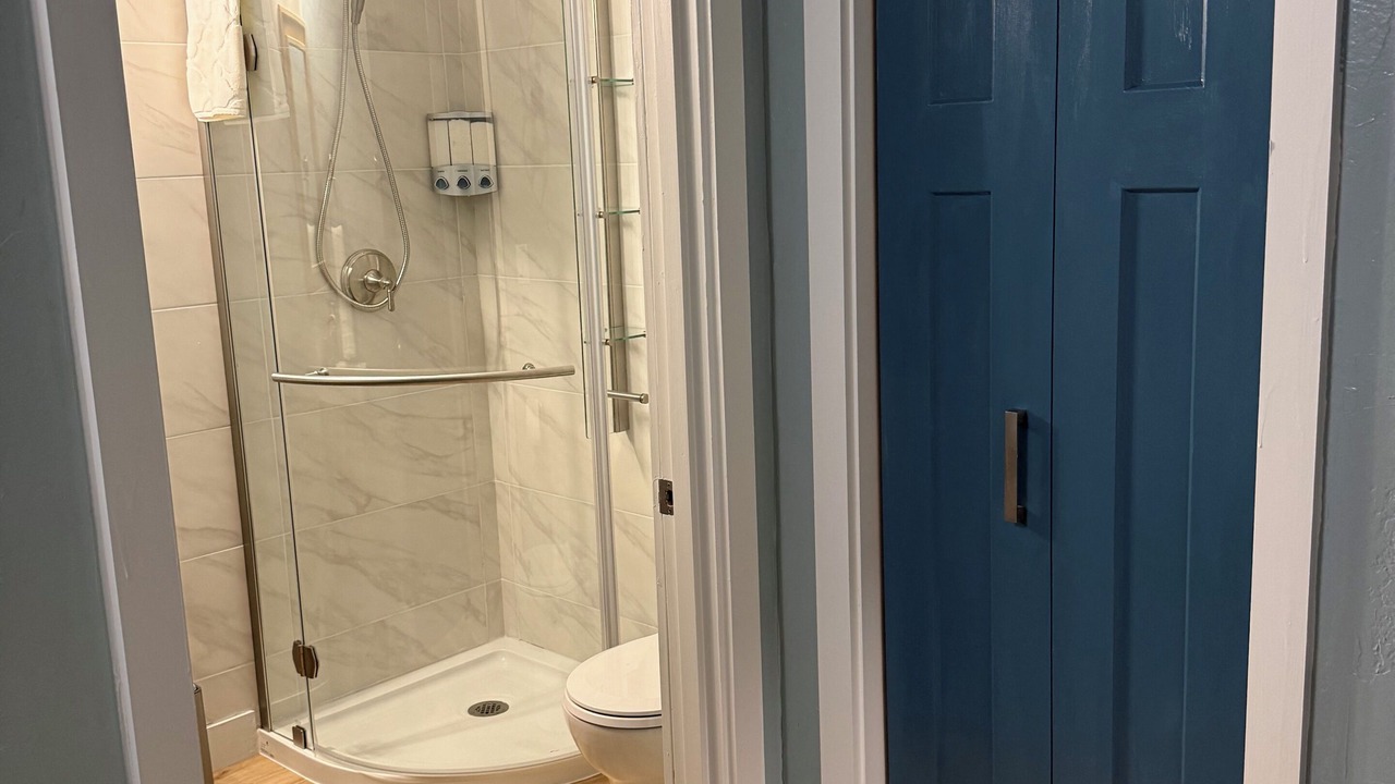 Photo of Bathroom in Orick