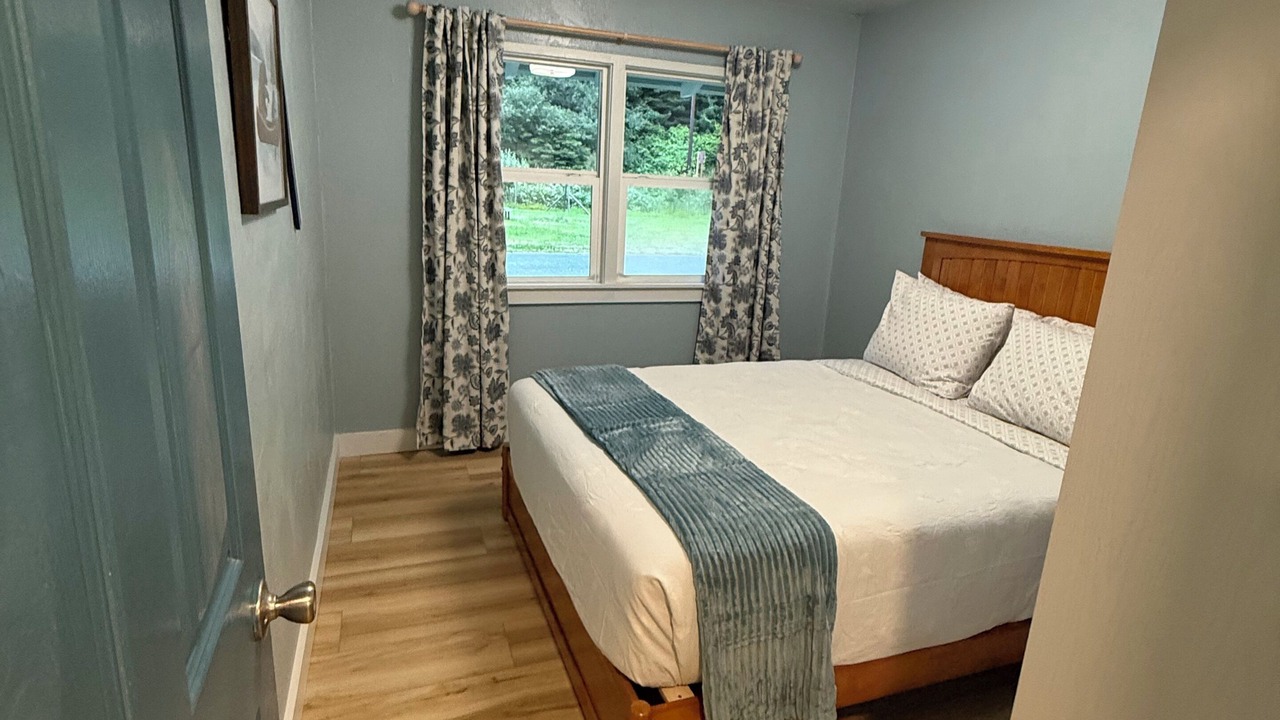 Photo of Bedroom in Orick