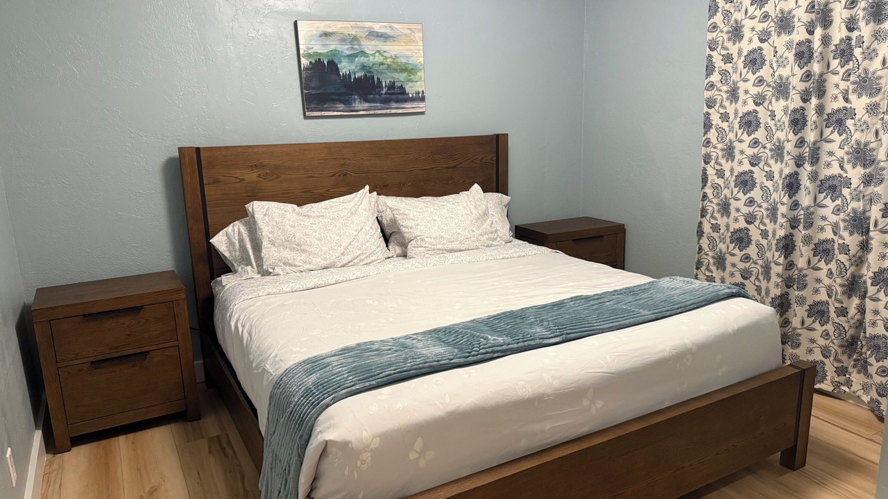 Photo of Bedroom in Orick