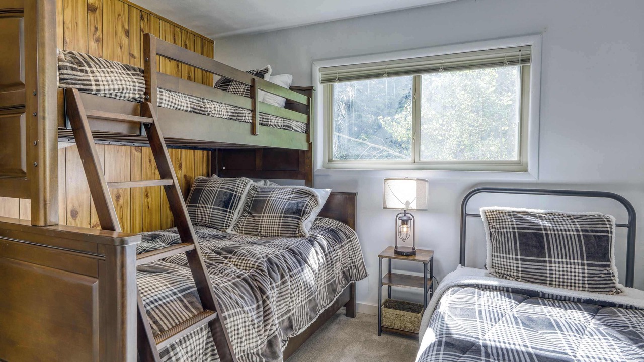 Photo of Bedroom in McKinney Estates
