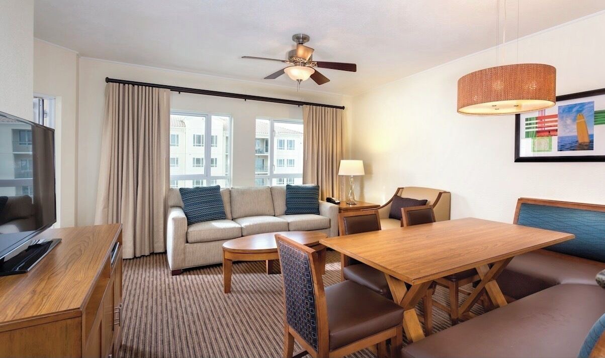 Photo of Livingroom in Townsite