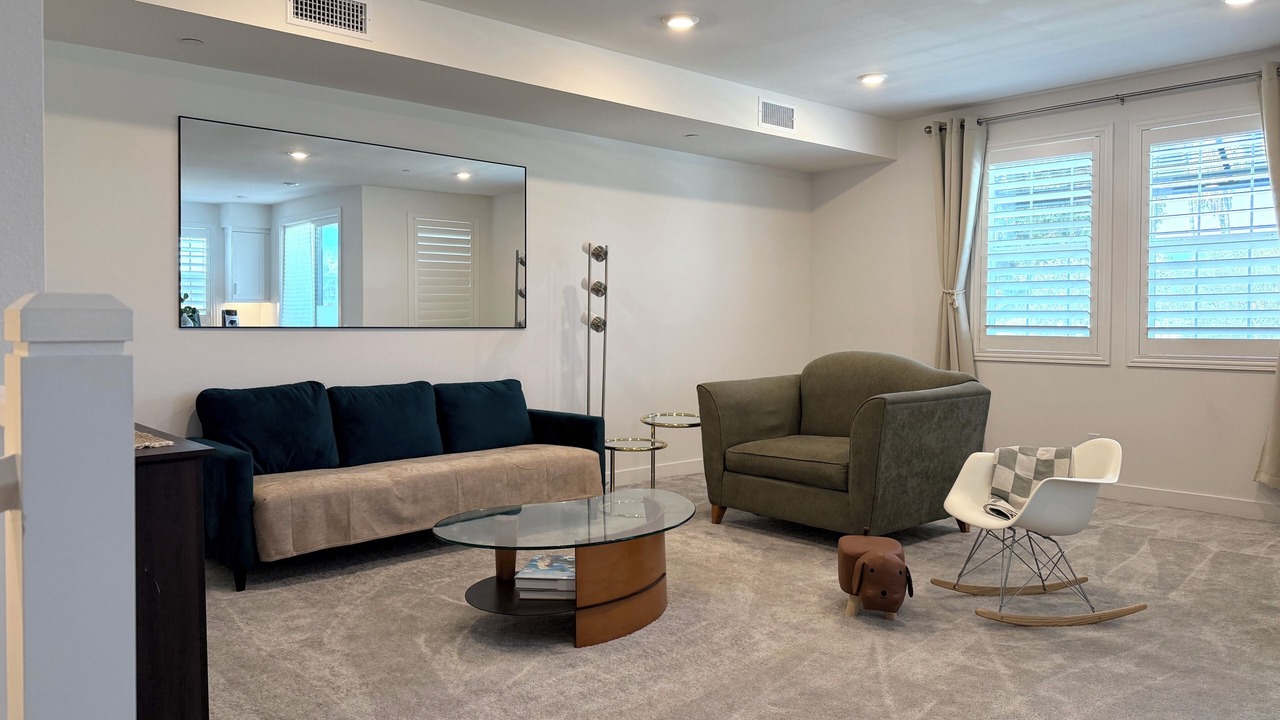 Photo of Livingroom in Northwest Anaheim