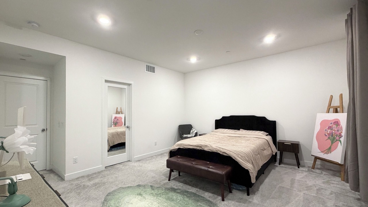 Photo of Bedroom in Northwest Anaheim