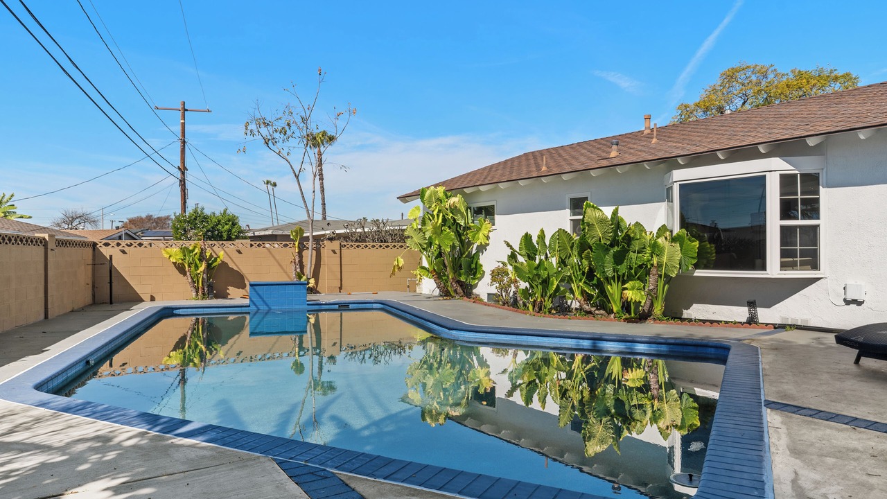 Photo of Outdoor in Rustic Lane