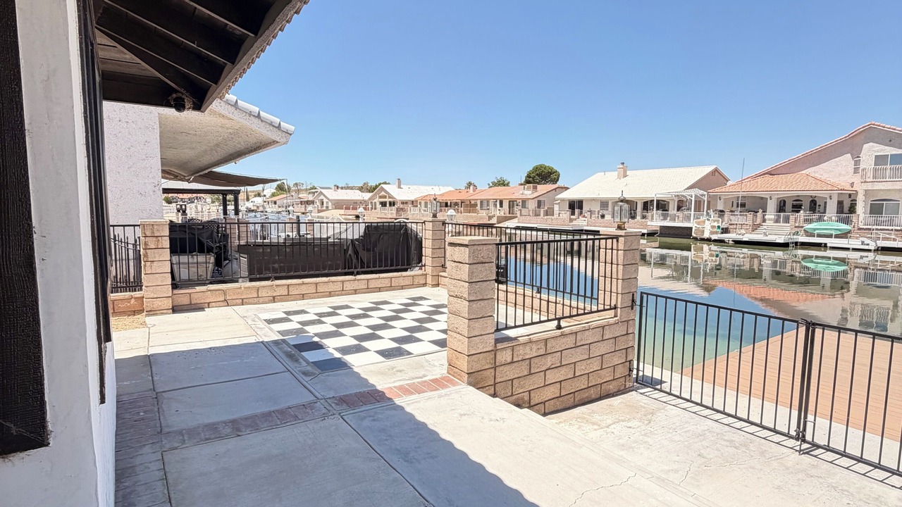 Photo of Patio Balcony in Silver Lakes Country Club