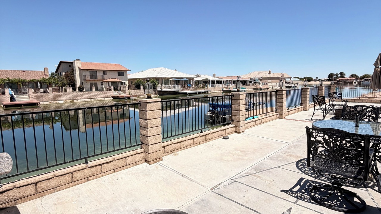 Photo of Outdoor in Silver Lakes Country Club