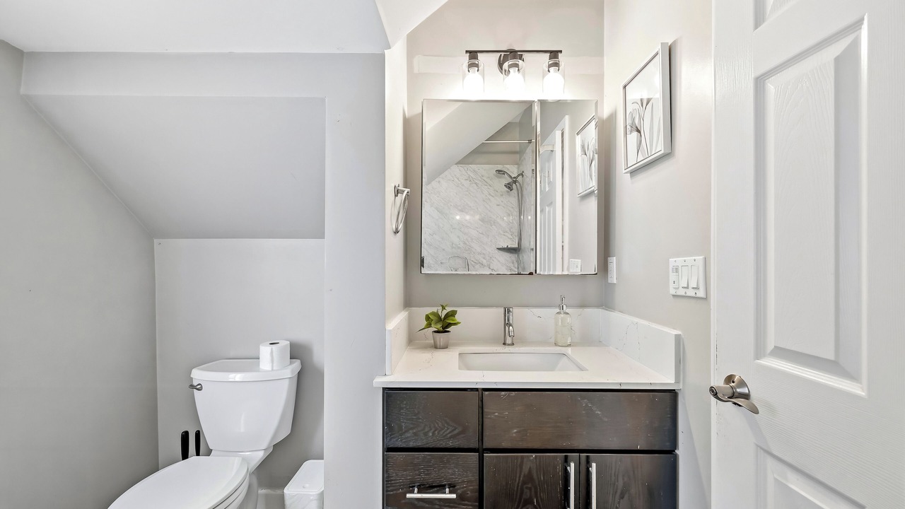 Photo of Bathroom in Central Berkeley