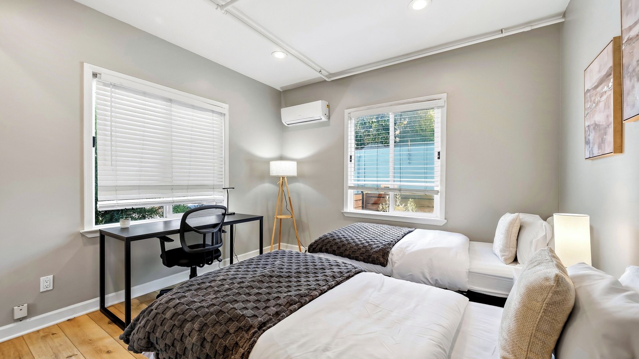 Photo of Bedroom in Central Berkeley