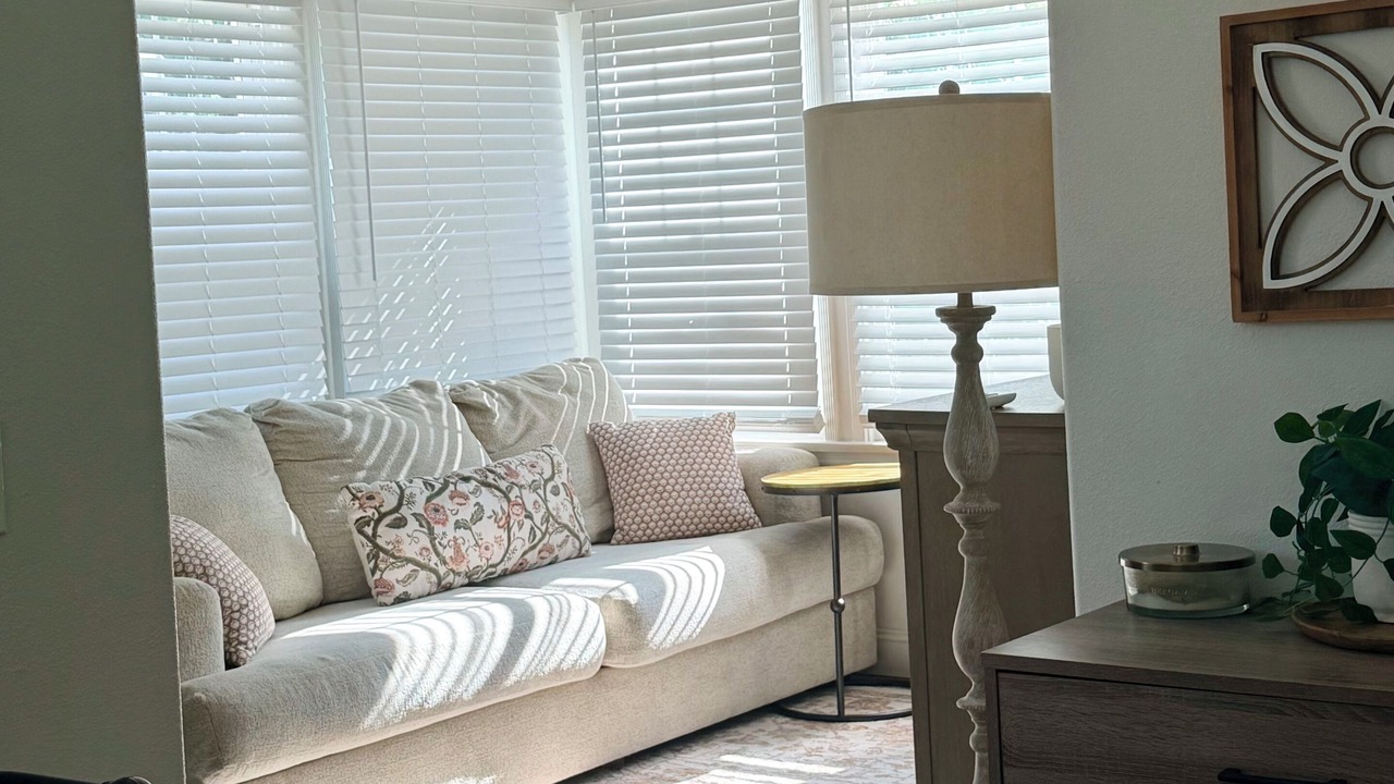 Photo of Livingroom in Lancaster