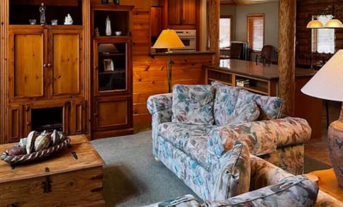 Photo of Livingroom in Kirkland