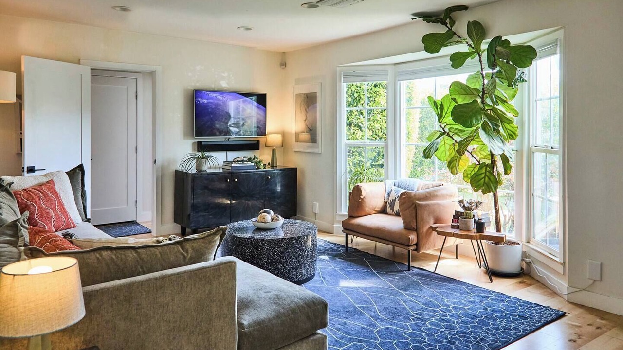 Photo of Livingroom in Lake Balboa
