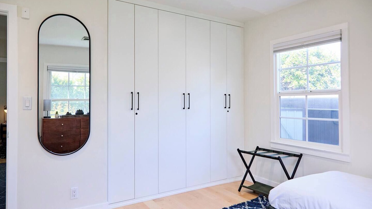 Photo of Bedroom in Lake Balboa