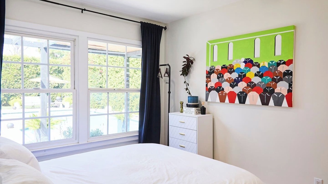 Photo of Bedroom in Lake Balboa
