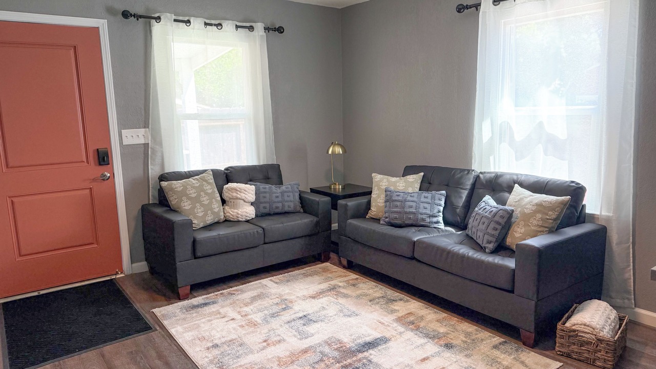Photo of Livingroom in Reedley