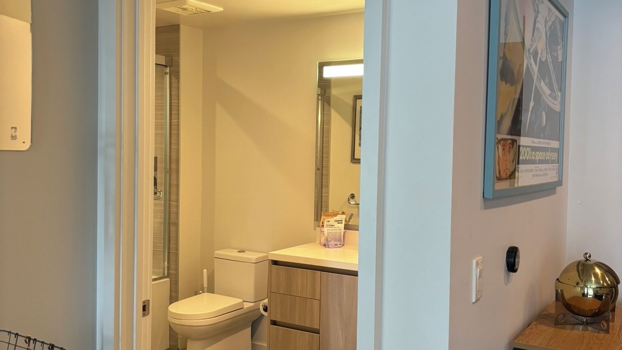 Photo of Bathroom in Downtown Oakland
