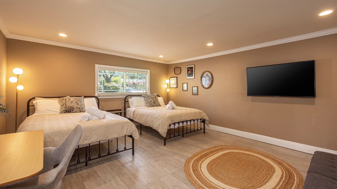 Photo of Bedroom in Rowland Heights
