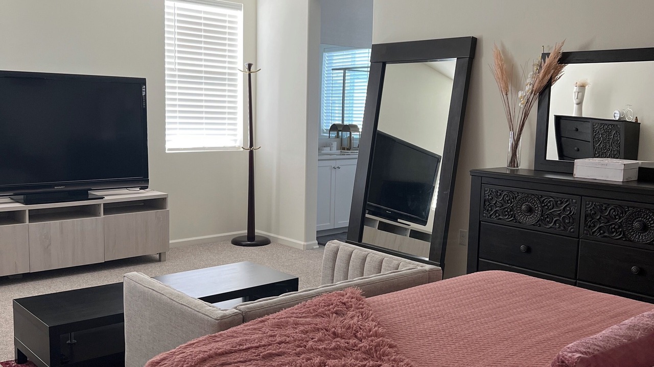 Photo of Bedroom in Palmdale