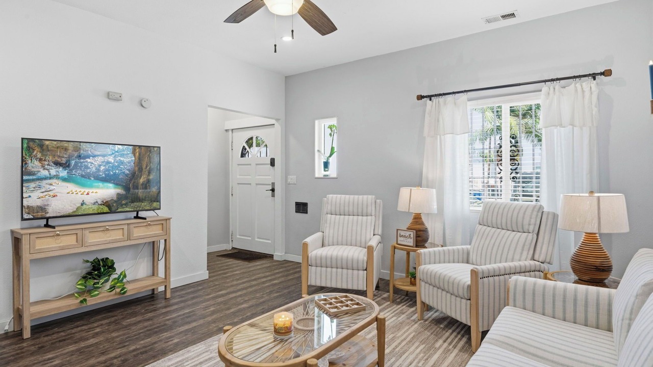 Photo of Livingroom in East Village