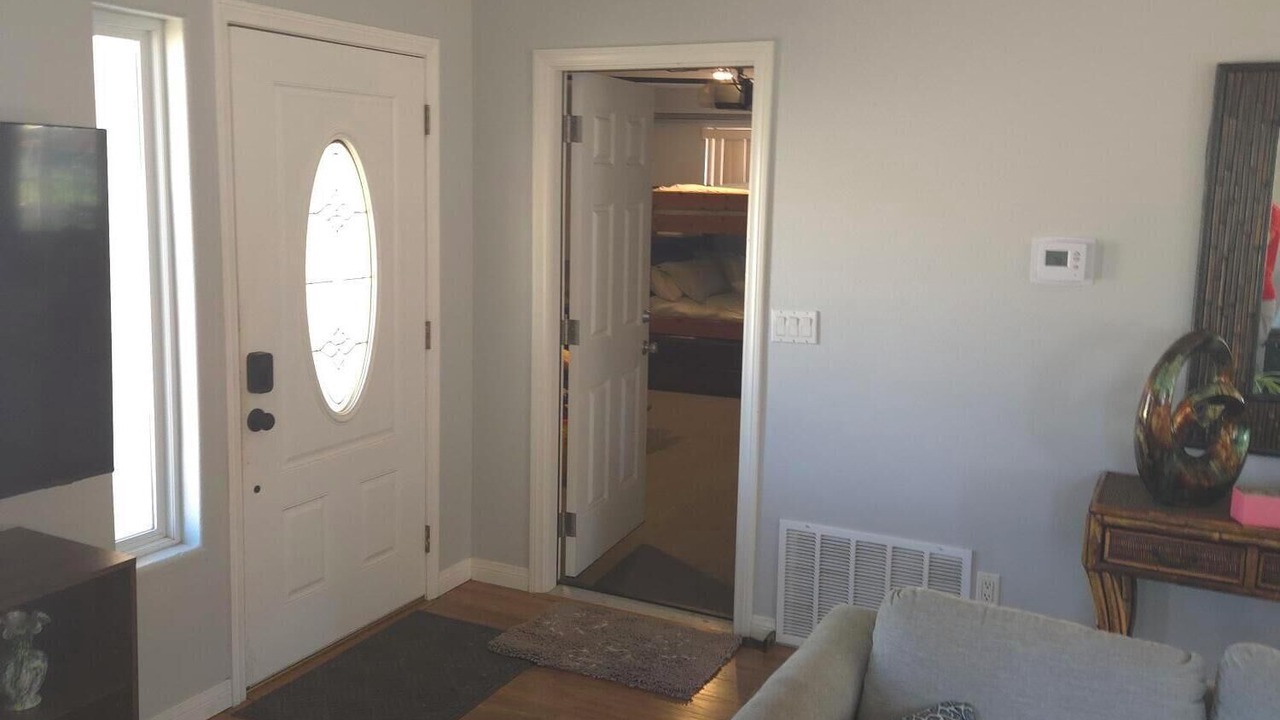 Photo of Livingroom in Lincoln Acres
