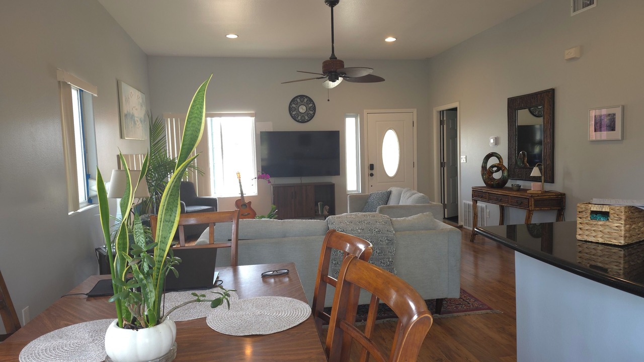 Photo of Livingroom in Lincoln Acres