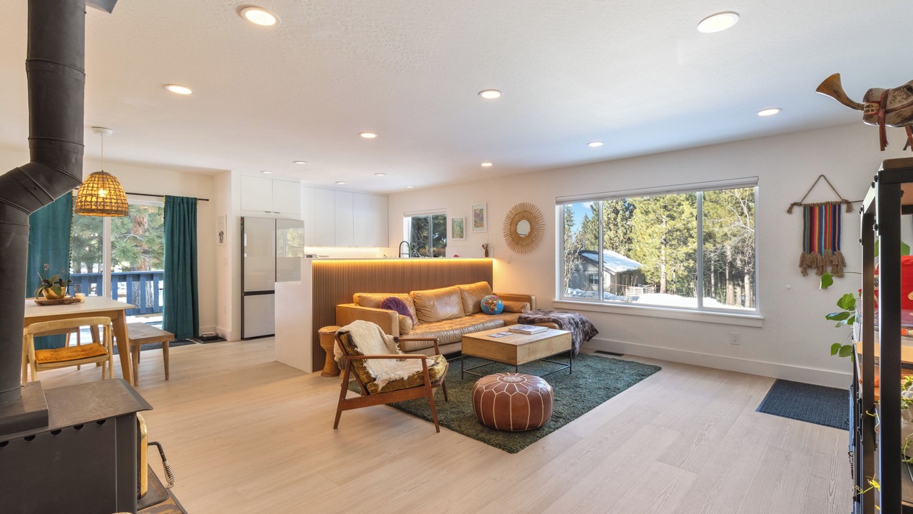 Photo of Livingroom in Truckee