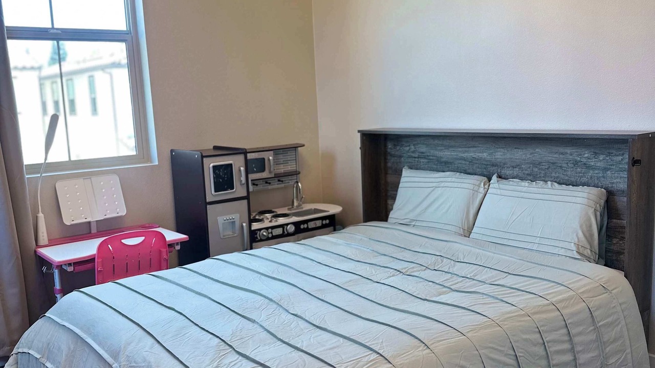 Photo of Bedroom in Garden Grove
