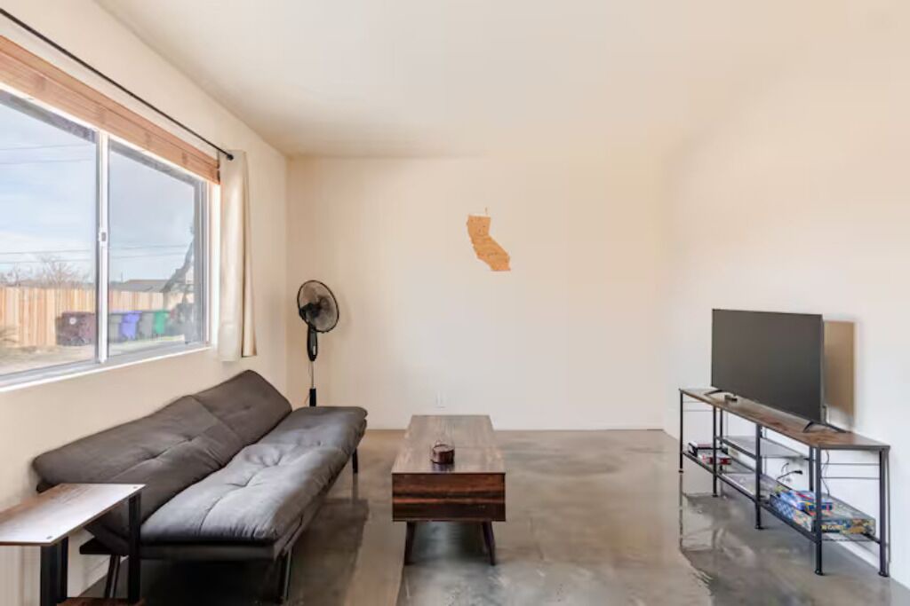 Photo of Livingroom in Yucca Valley
