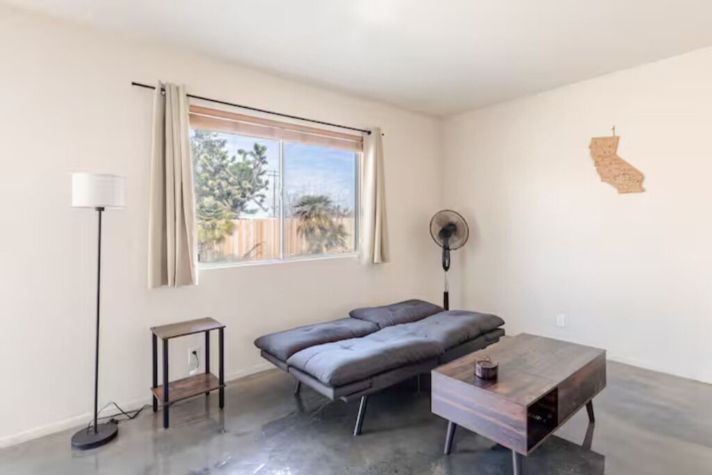 Photo of Livingroom in Yucca Valley