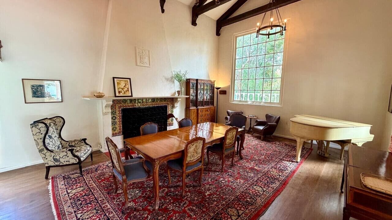 Photo of Bedroom in Santa Monica Canyon