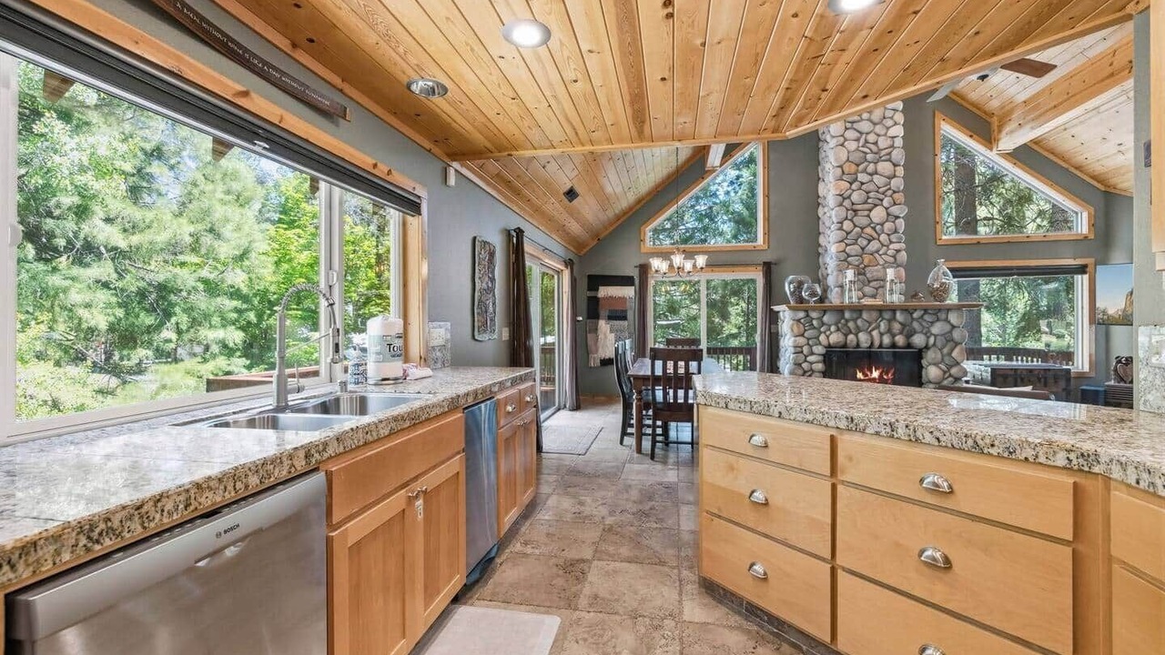 Photo of Kitchen in Strawberry
