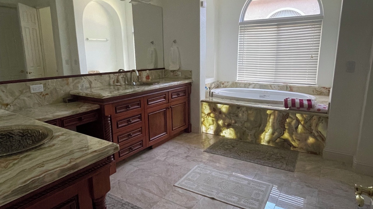 Photo of Bathroom in Clovis