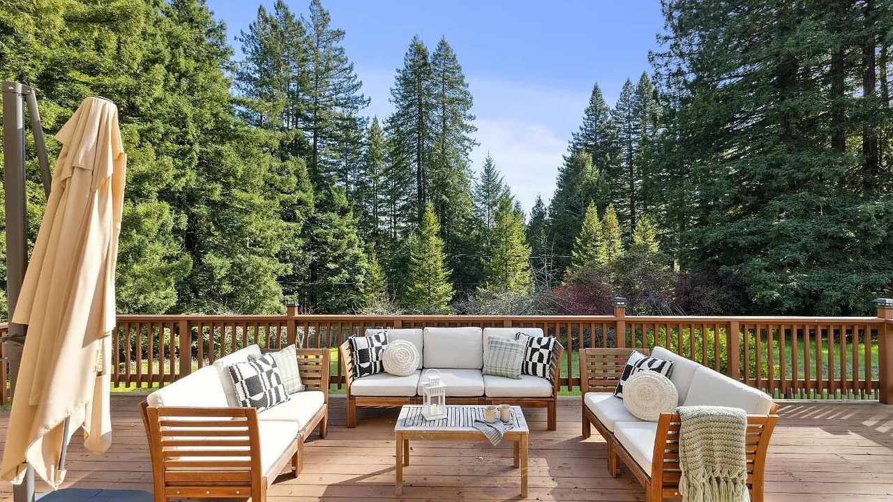 Photo of Outdoor in Occidental