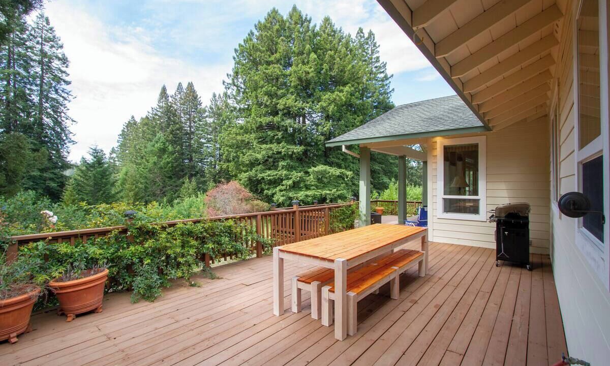 Photo of Outdoor in Occidental