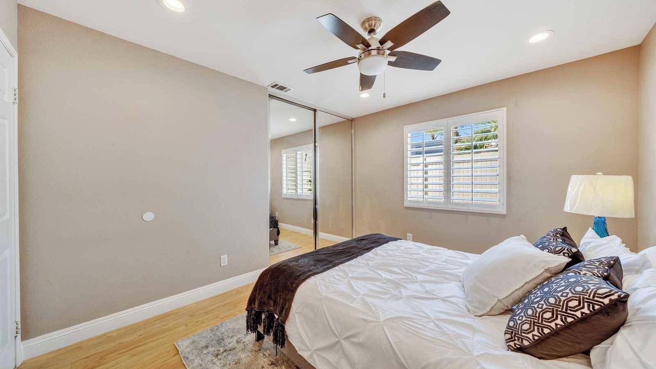 Photo of Bedroom in Corona